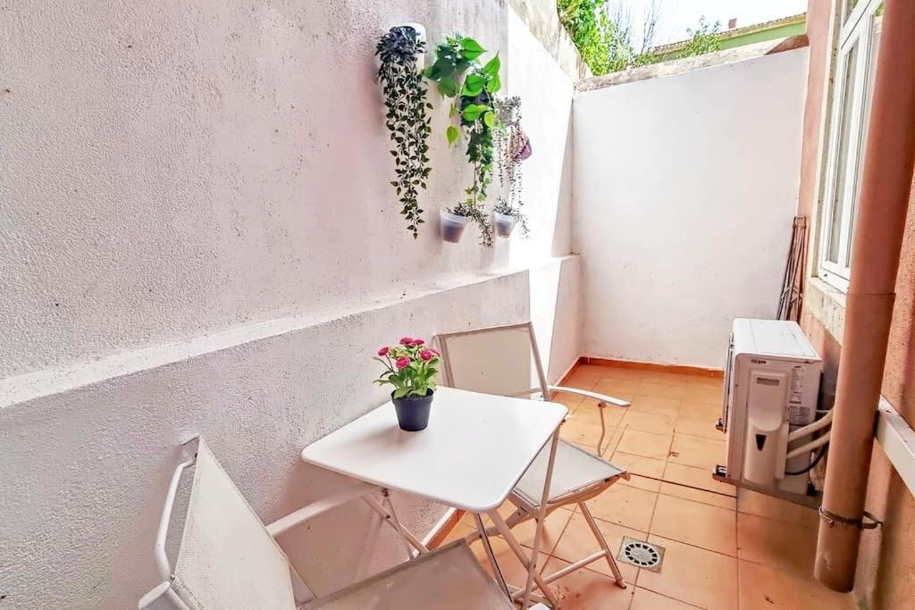 Sapadores - 2 Bedrooms Apartment Lisbon Boho Chic Esterno foto